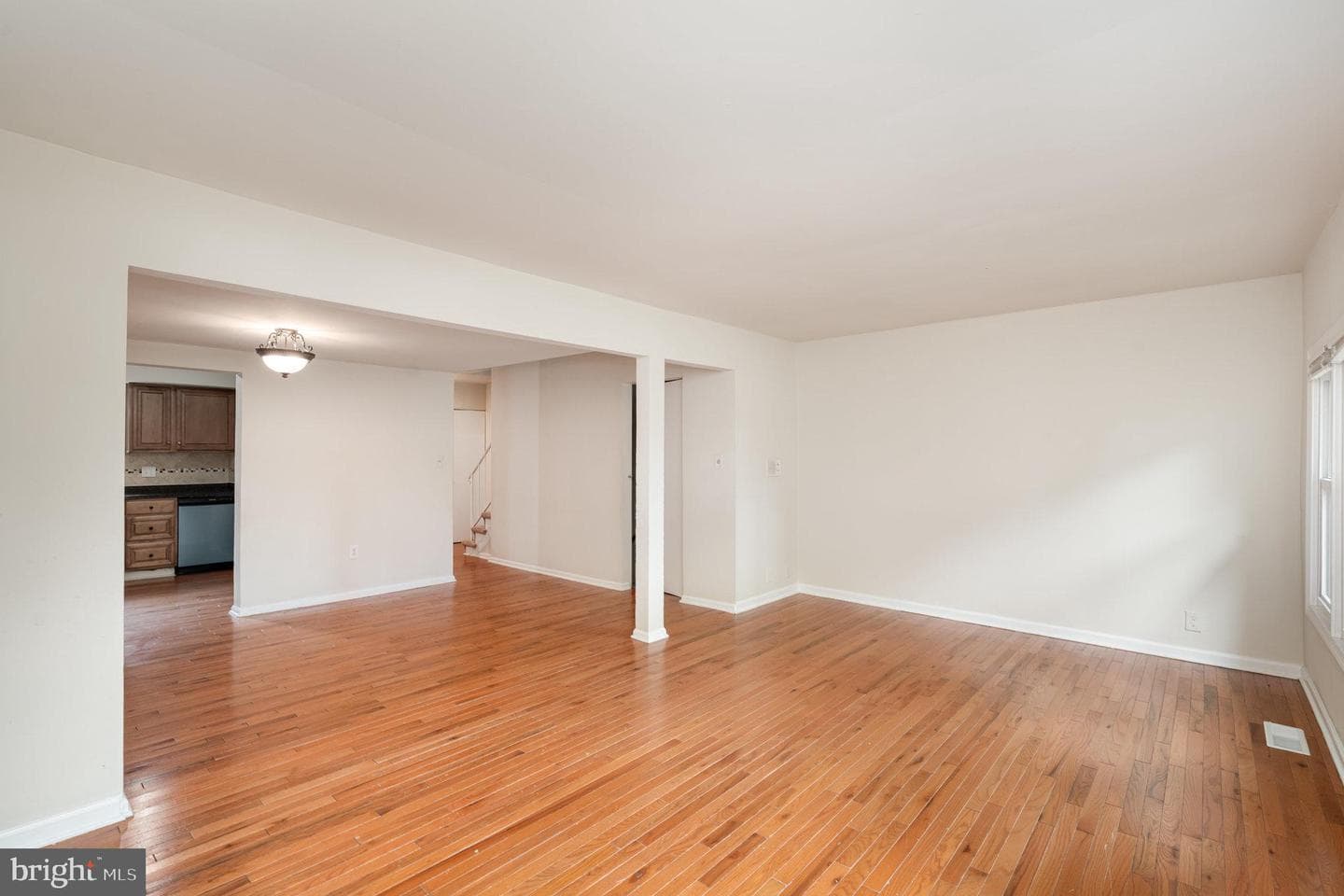 4551 Casablanca Court photo 5