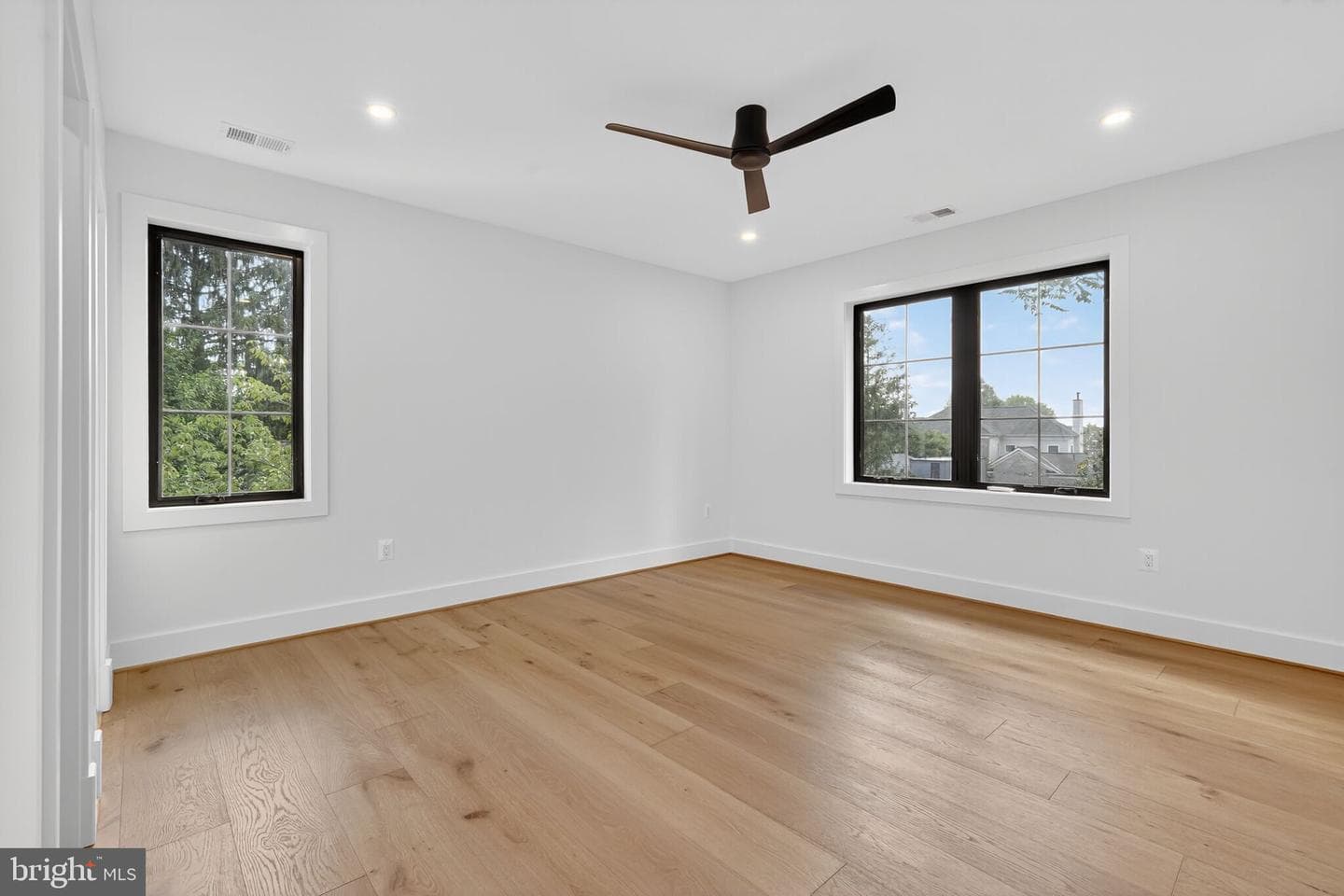 1730 Barbee Street photo 62