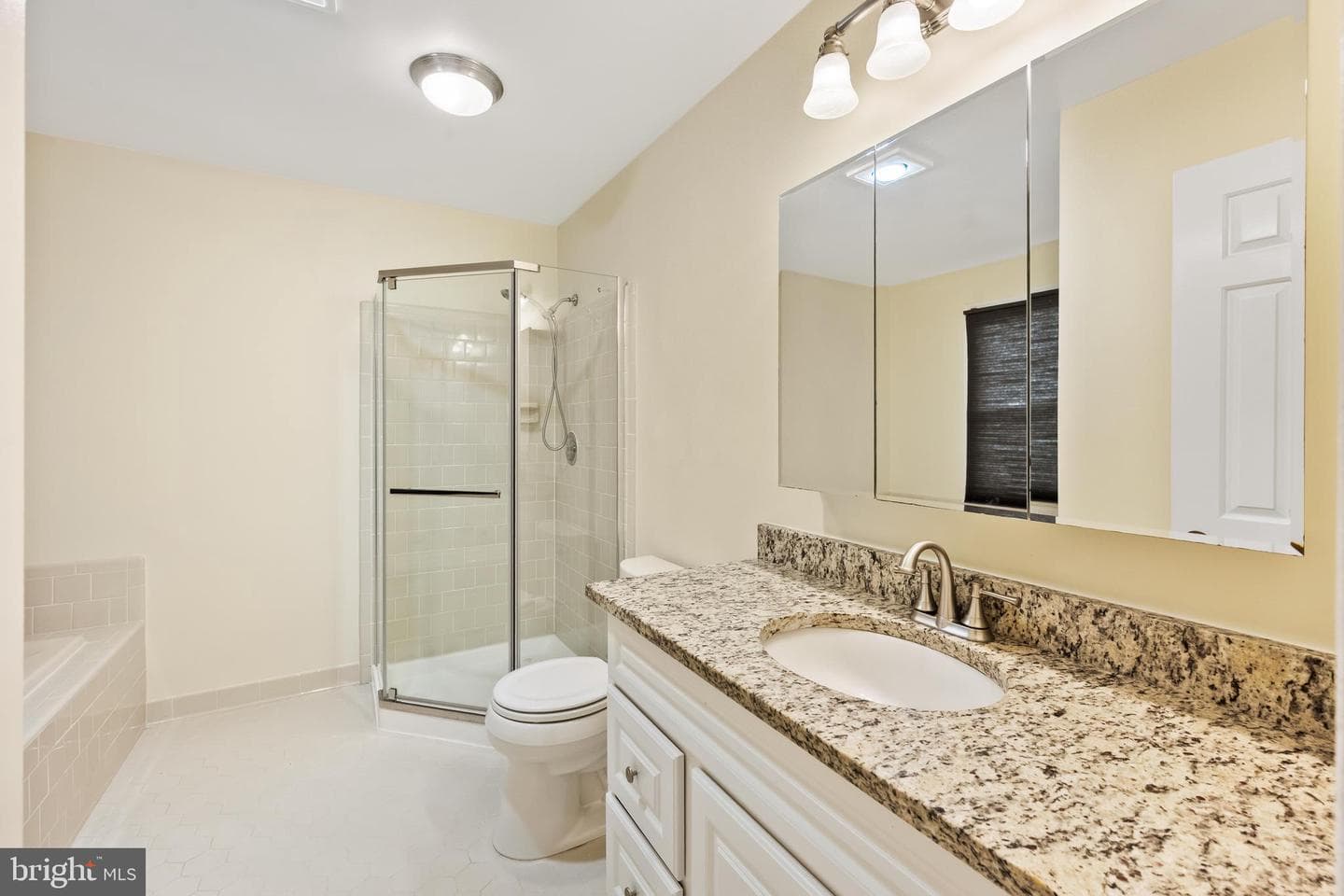 9509 Leathersmith Court photo 17