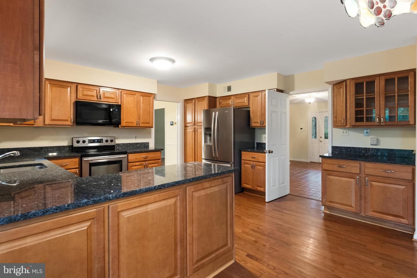 9509 Leathersmith Court photo 9