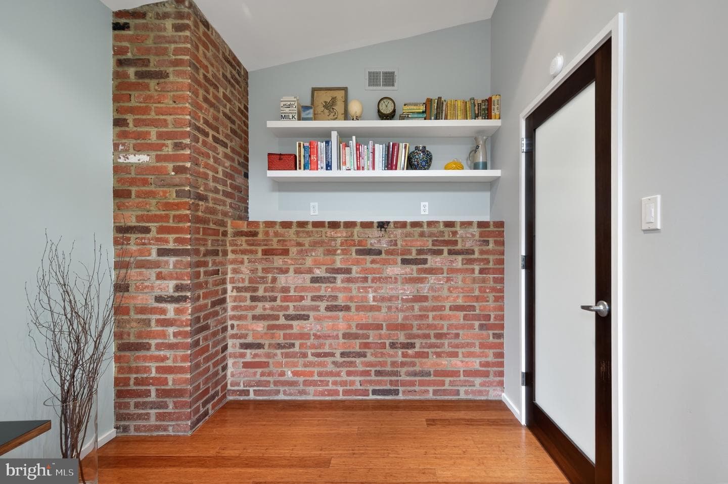 2311 Glasgow Road photo 12