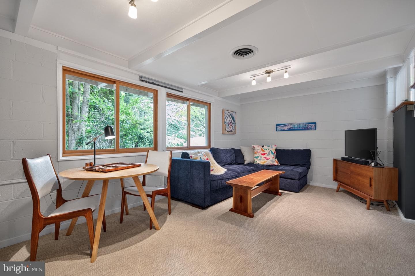 2311 Glasgow Road photo 46