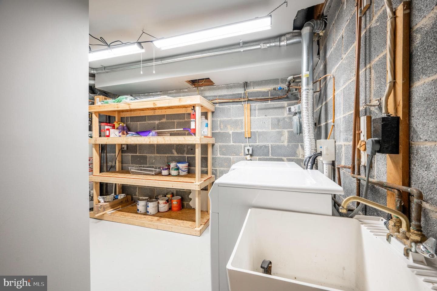 6065 Hardwick Place photo 23
