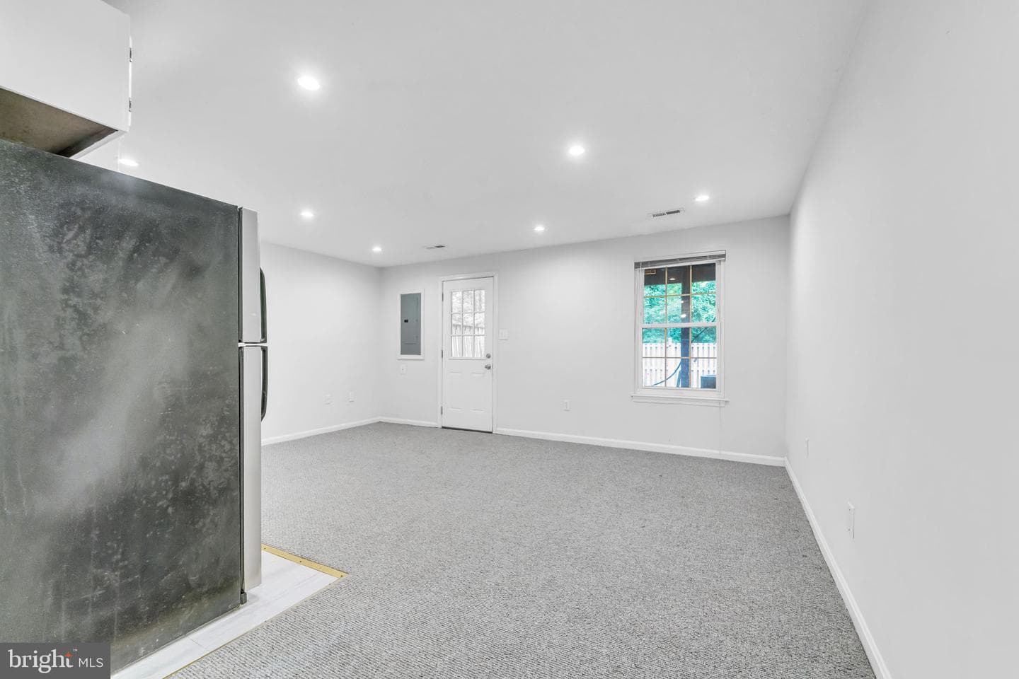 5809 Waterdale Court photo 43