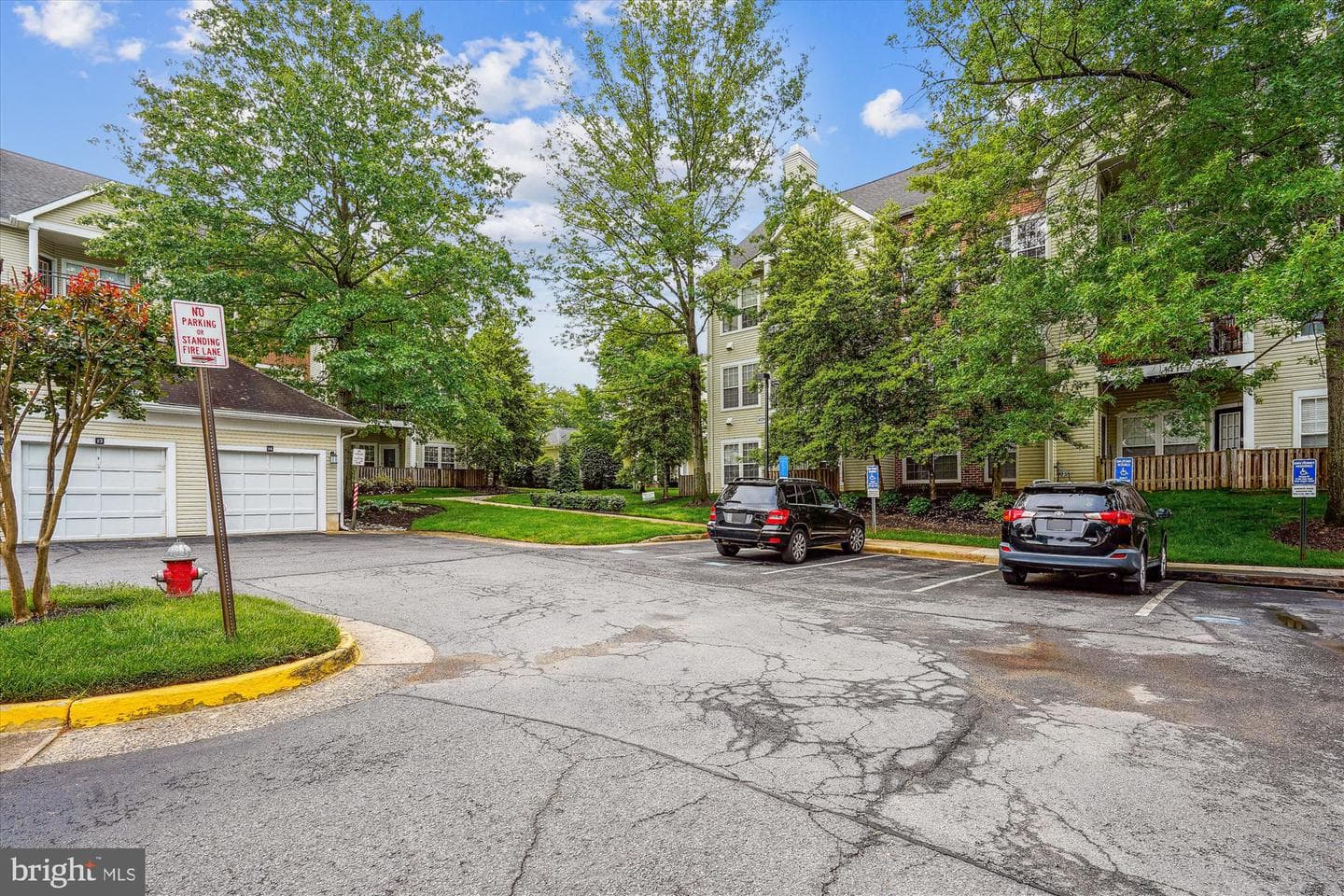 4129 Fountainside Lane #202 photo 28