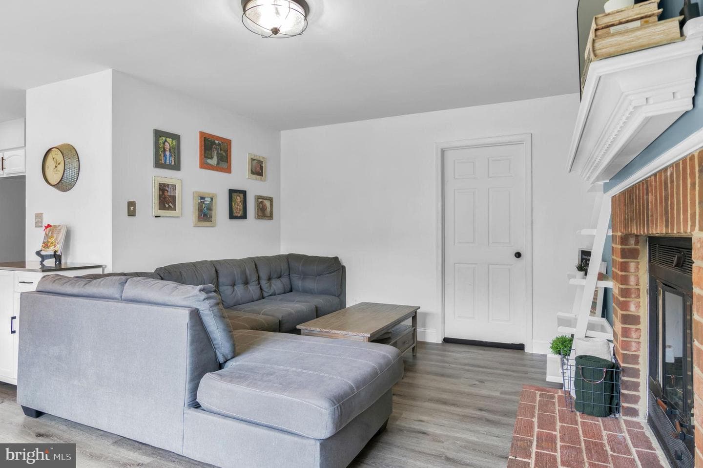 14515 William Carr Lane photo 15