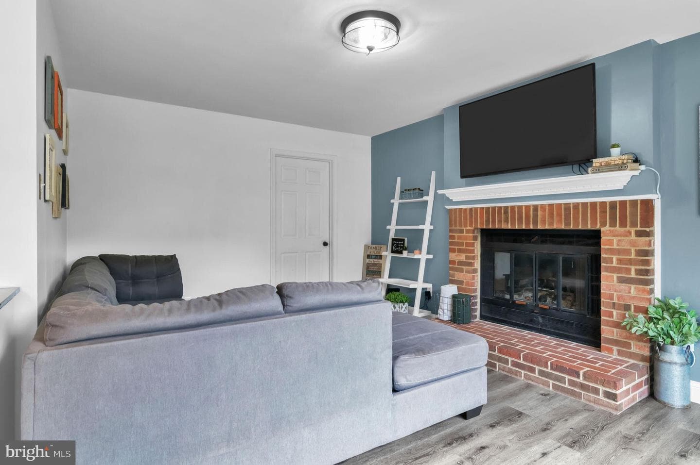 14515 William Carr Lane photo 18