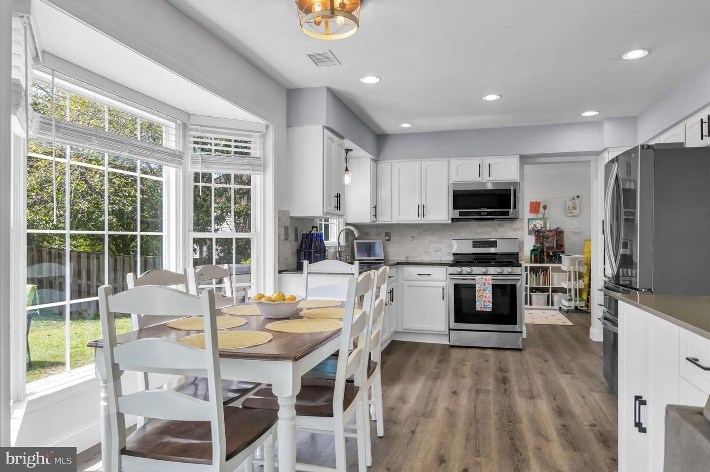 14515 William Carr Lane photo 2