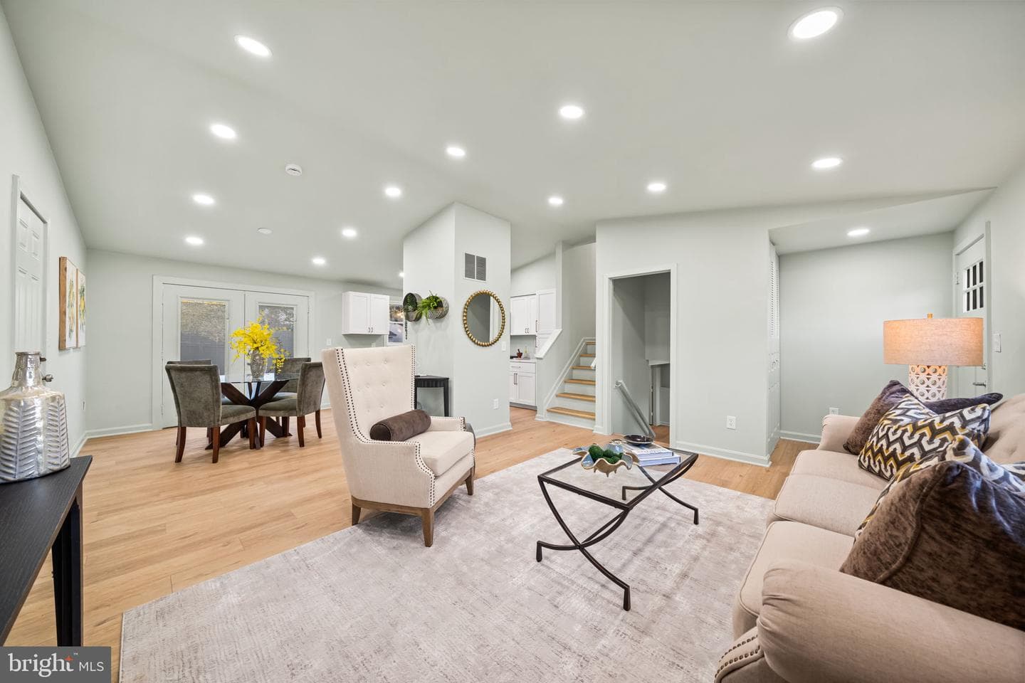 4426 Cub Run Road photo 1