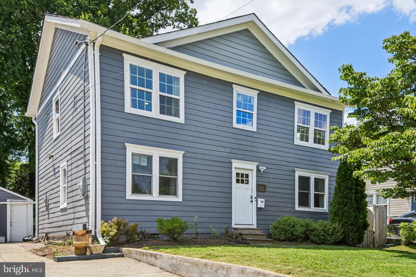 6715 Westcott Road, Falls Church