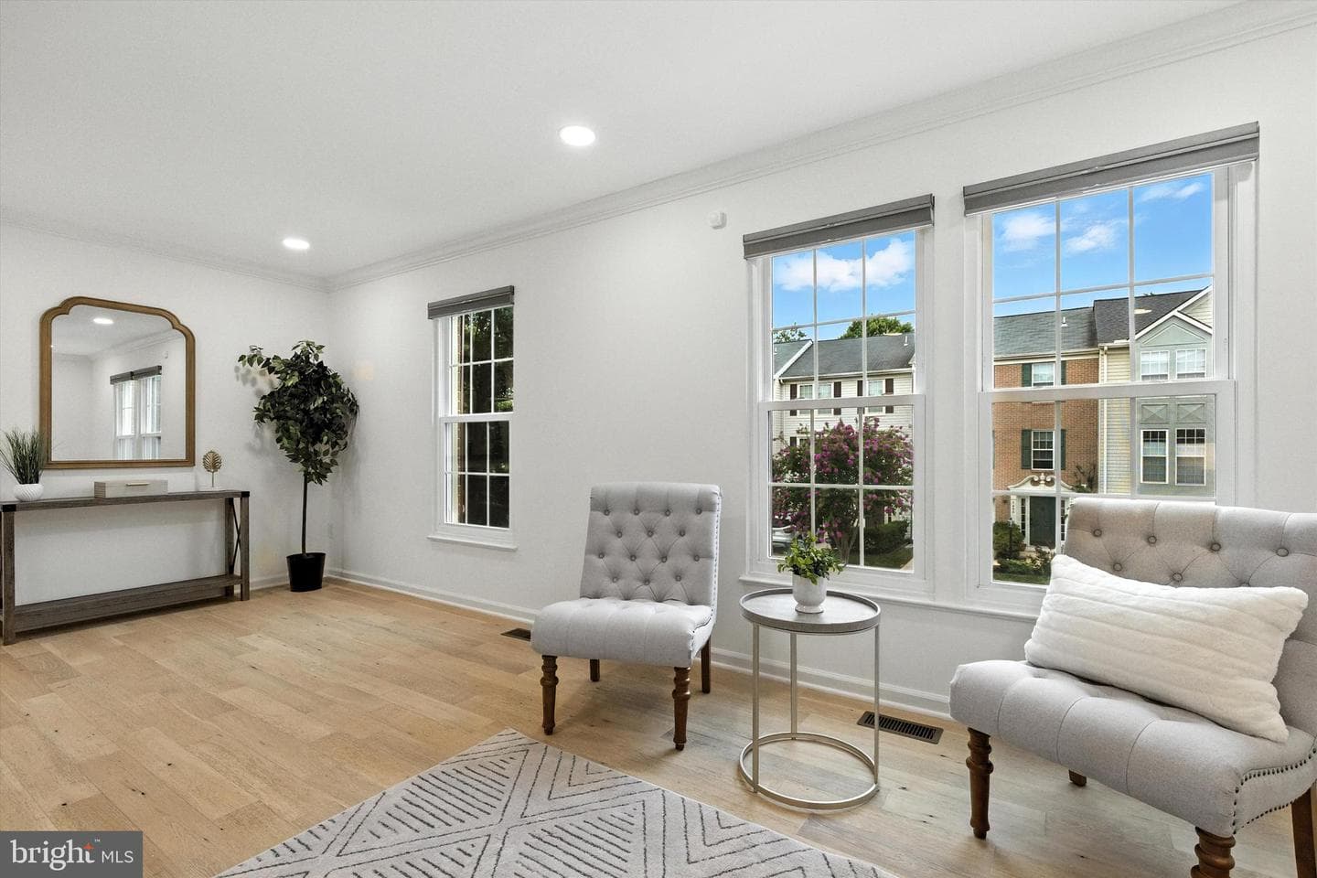 7495 Gadsby Square photo 11