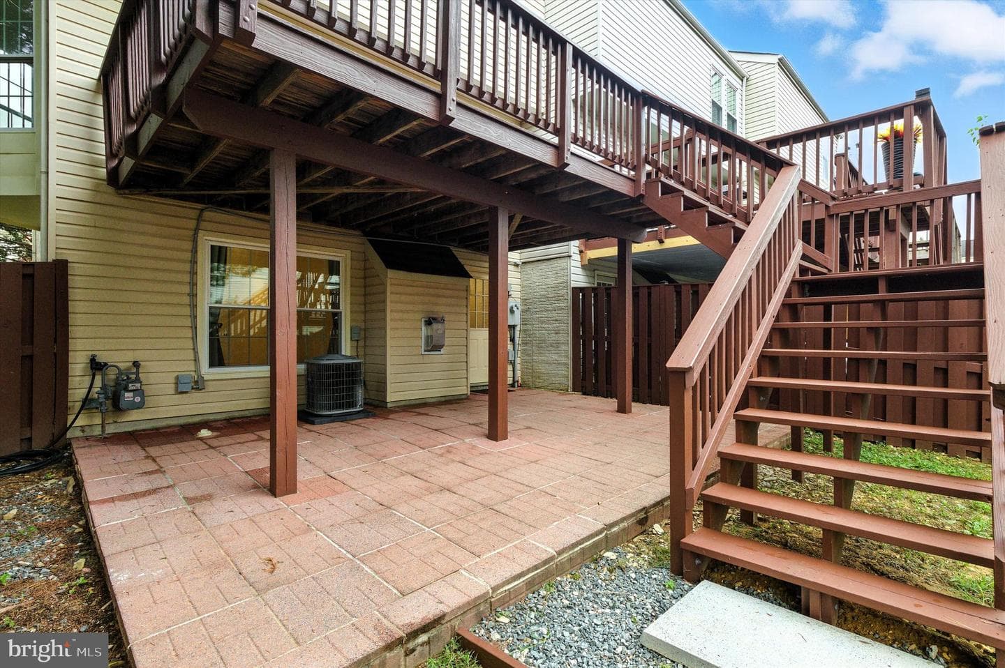 7495 Gadsby Square photo 34