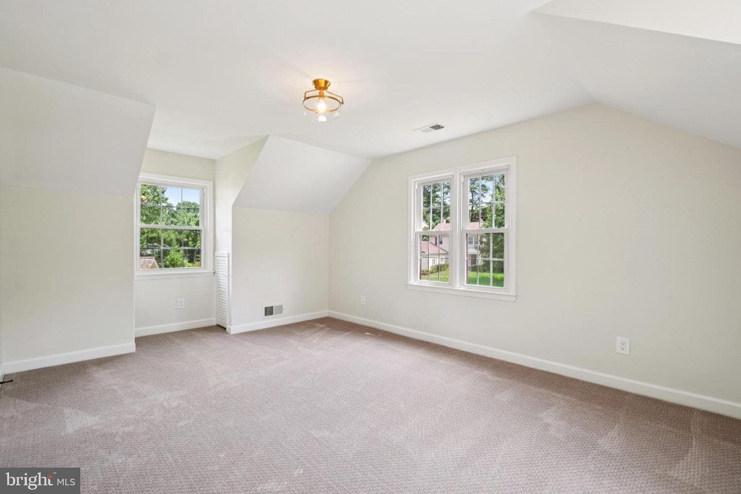 3914 Bentwood Court photo 32
