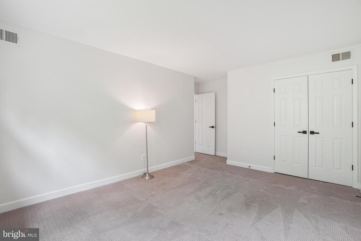 3914 Bentwood Court photo 37