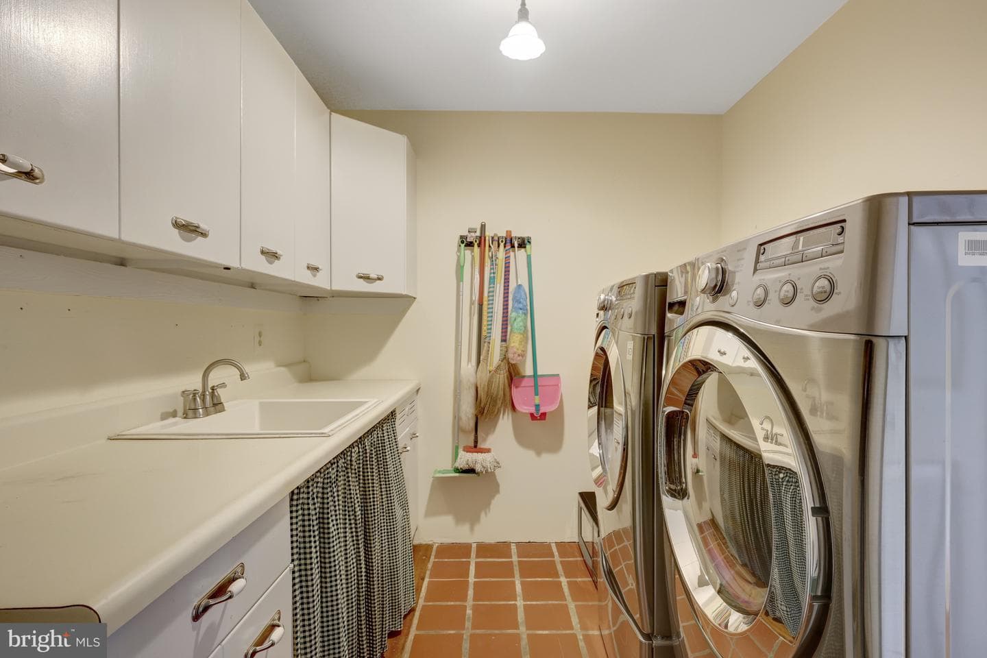 1012 Grant Street photo 81