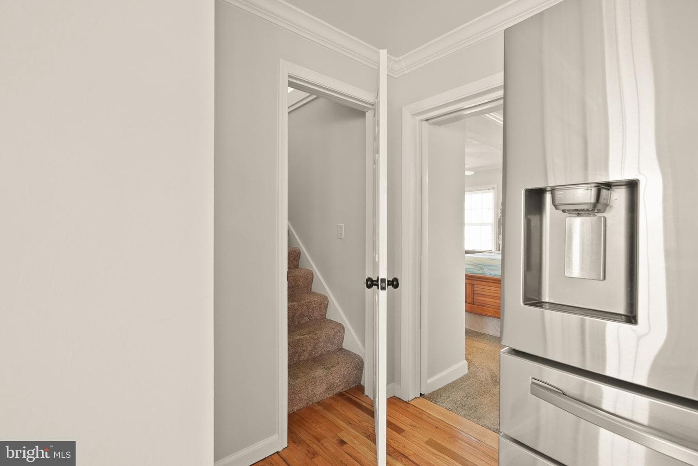 9423 Ox Road photo 30