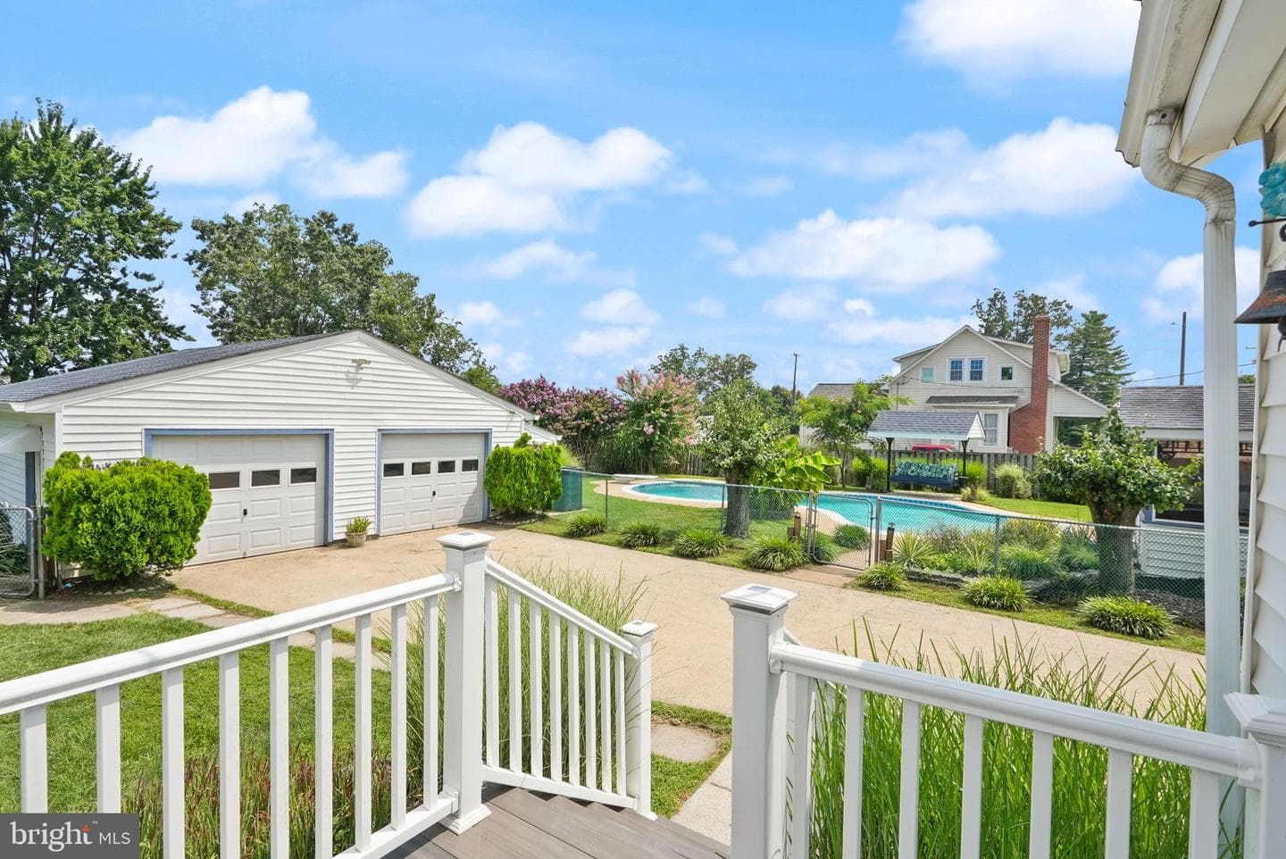 9423 Ox Road photo 42