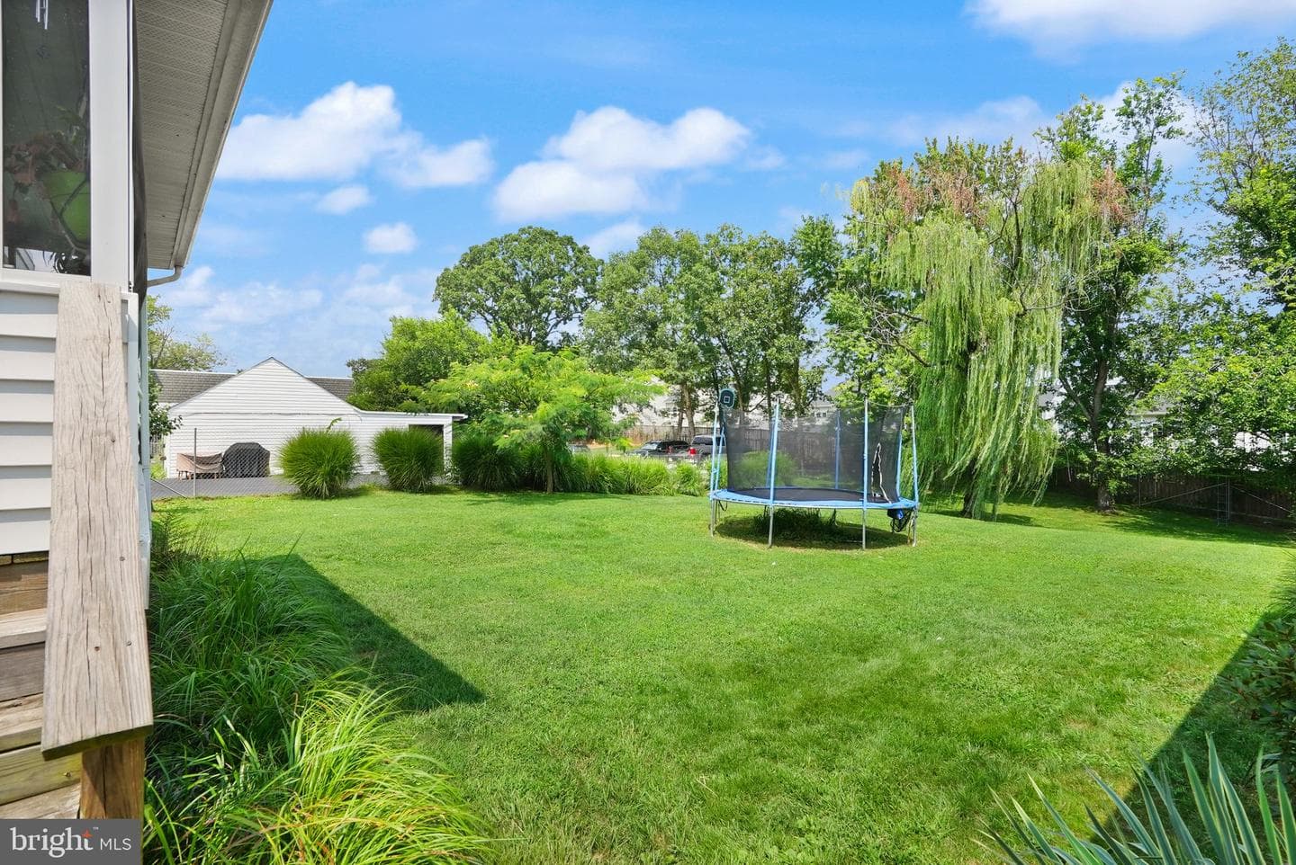 9423 Ox Road photo 55