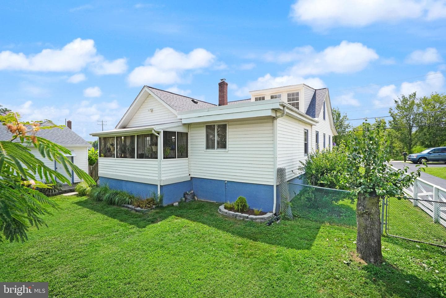 9423 Ox Road photo 58
