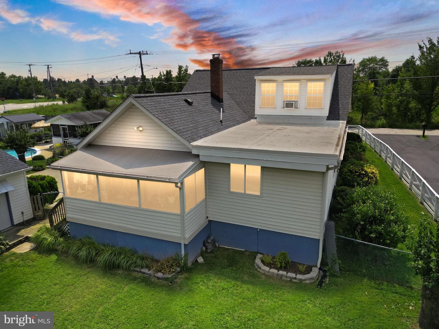 9423 Ox Road photo 59