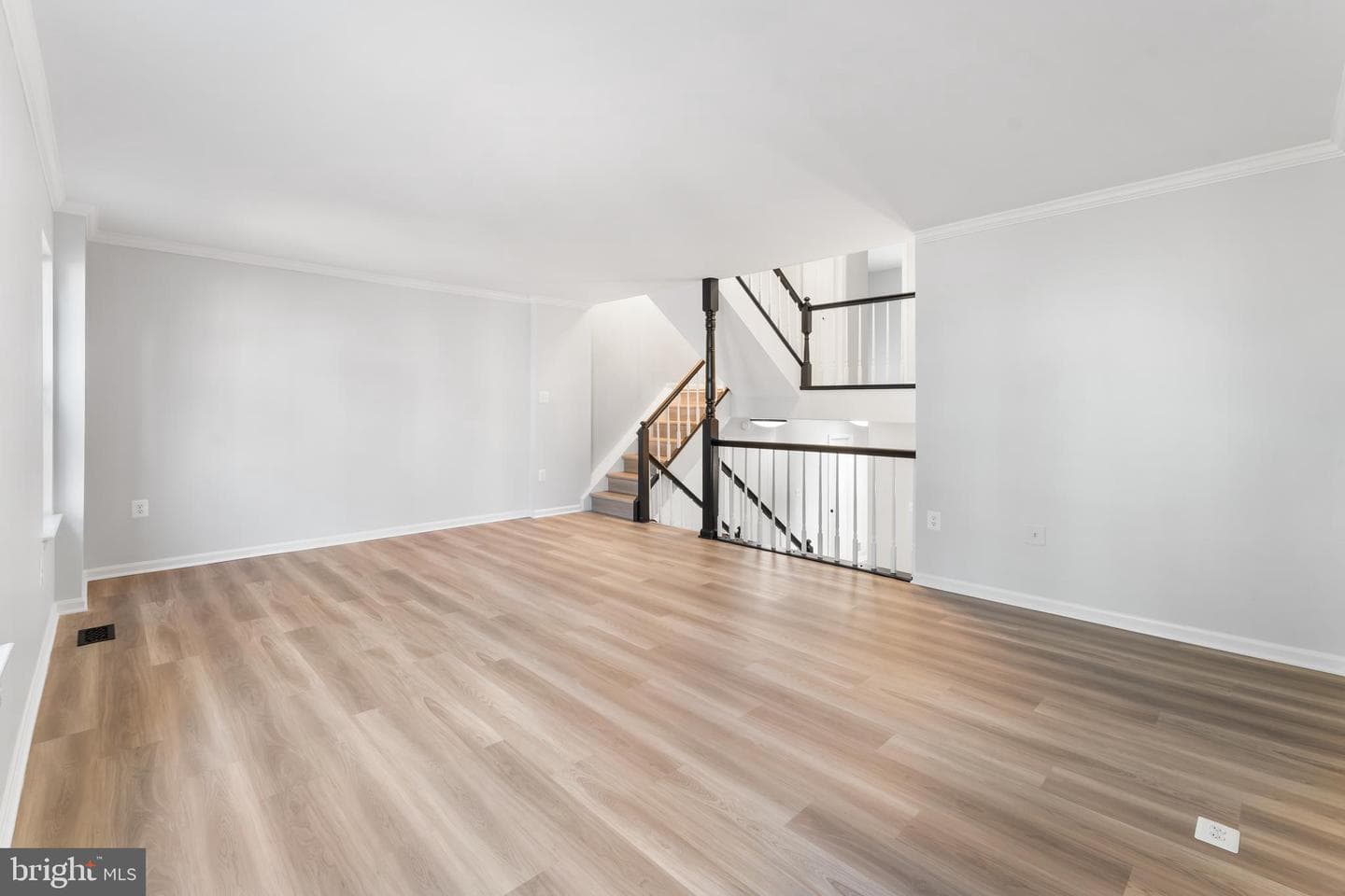 9626 Pierrpont Street photo 12
