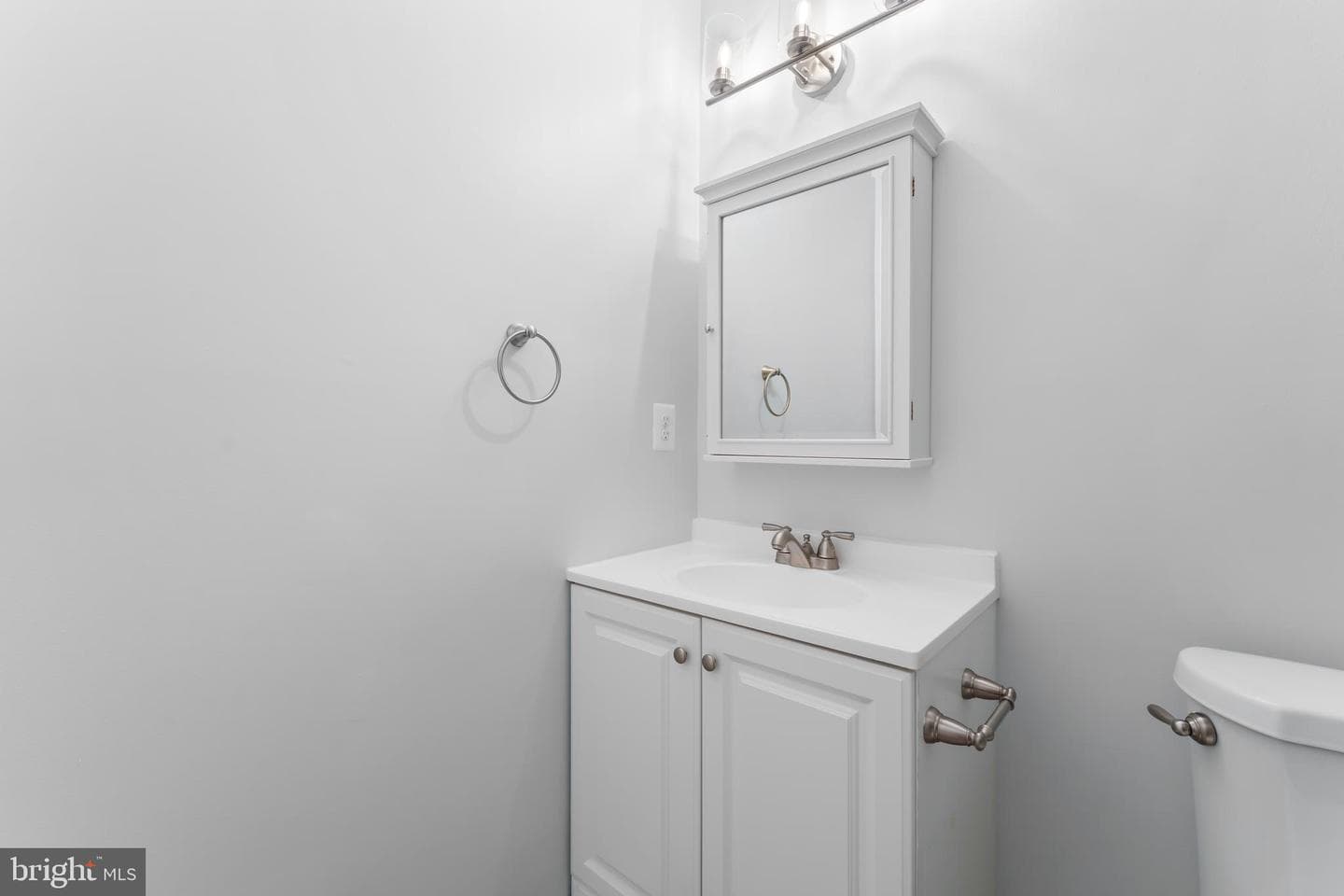 9626 Pierrpont Street photo 18