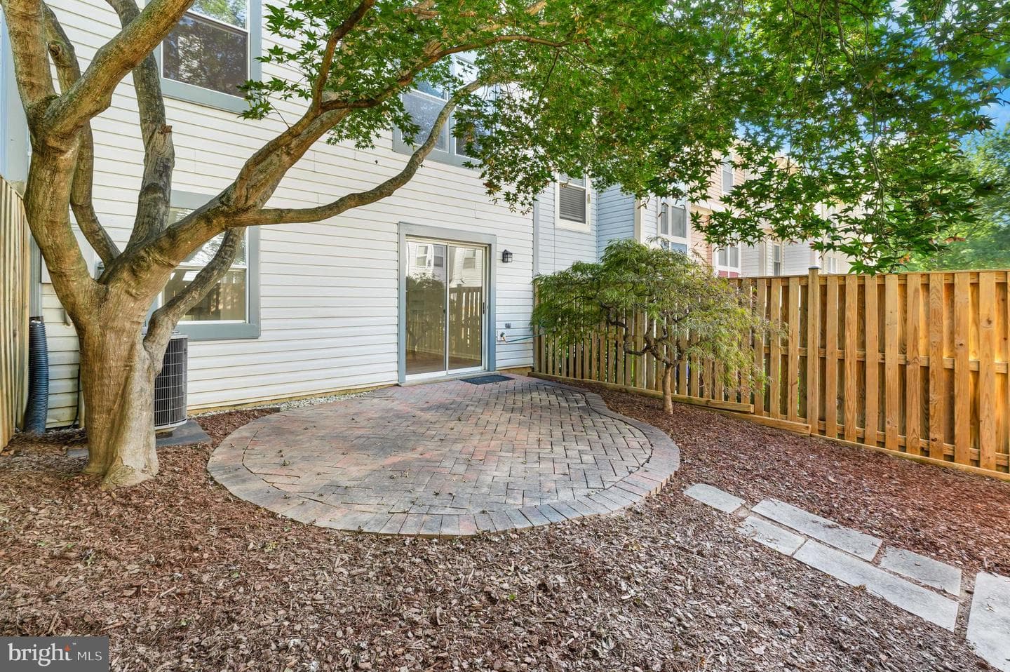 9626 Pierrpont Street photo 30