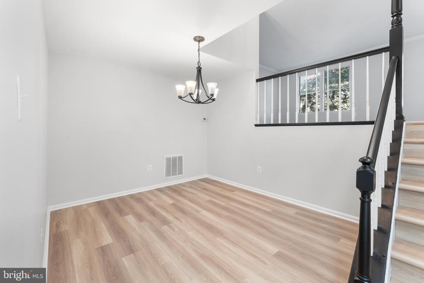 9626 Pierrpont Street photo 9
