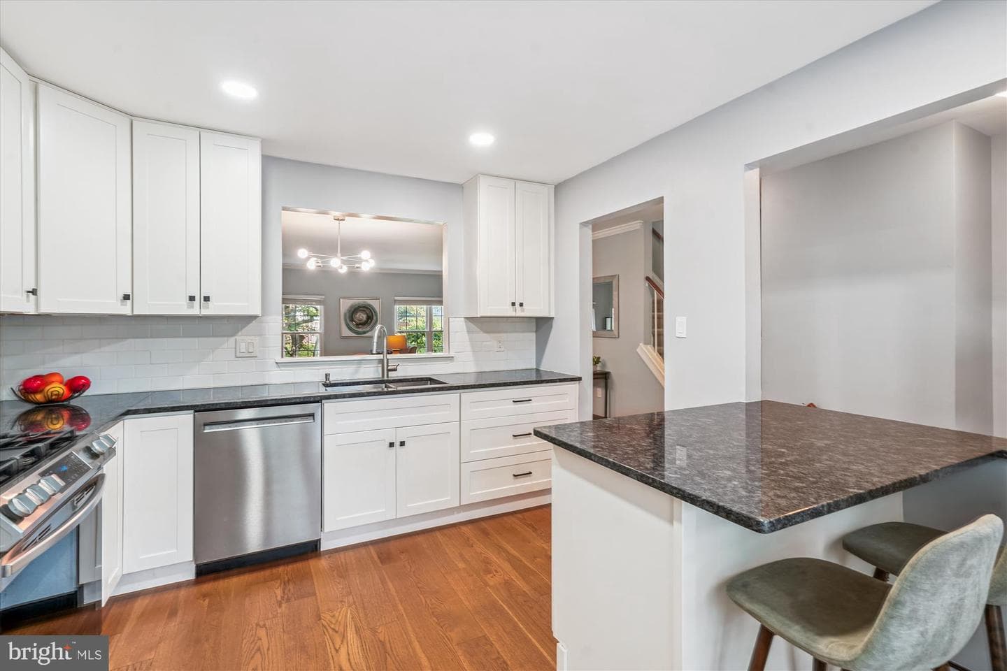 7852 Newport Glen Pass photo 10