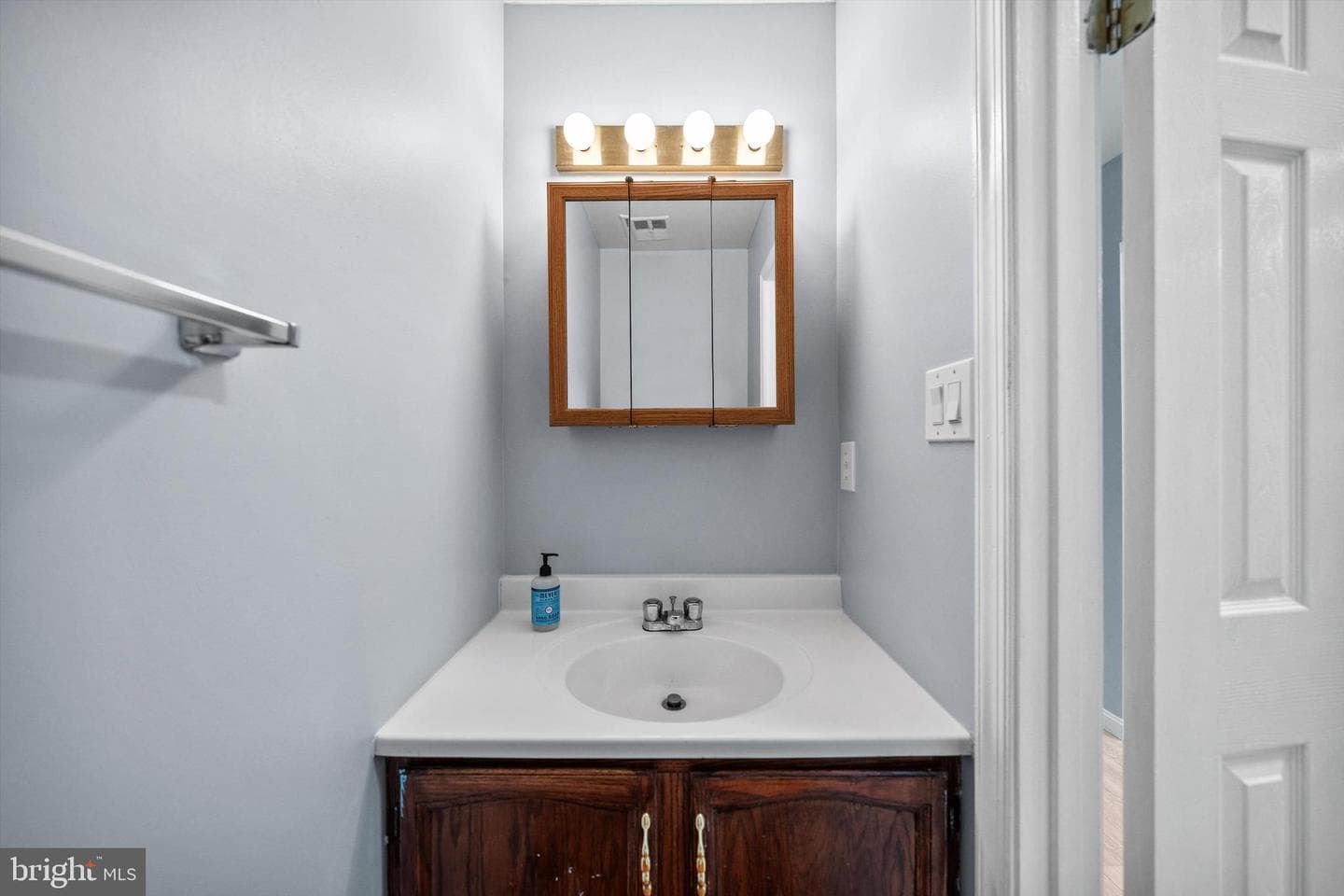 10338 Latney Road photo 9