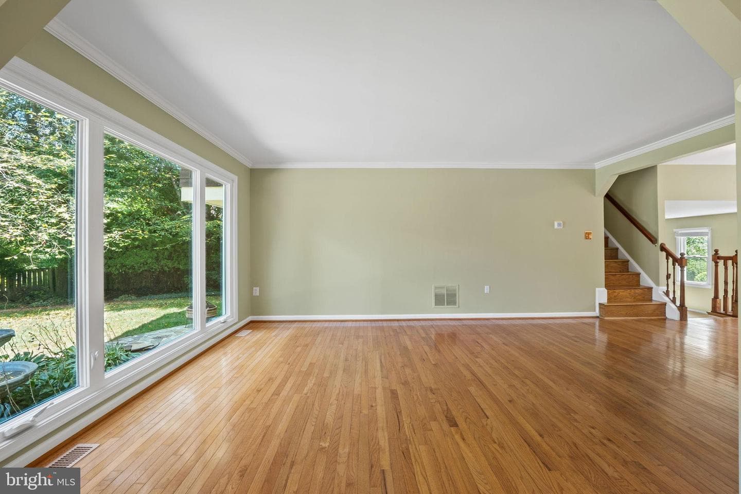 5265 Ofaly Road photo 13
