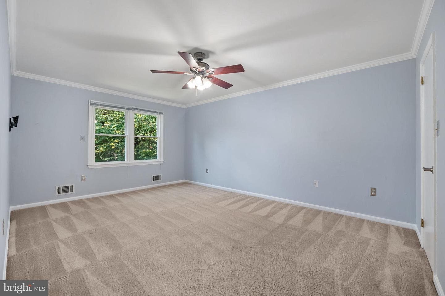 5265 Ofaly Road photo 26