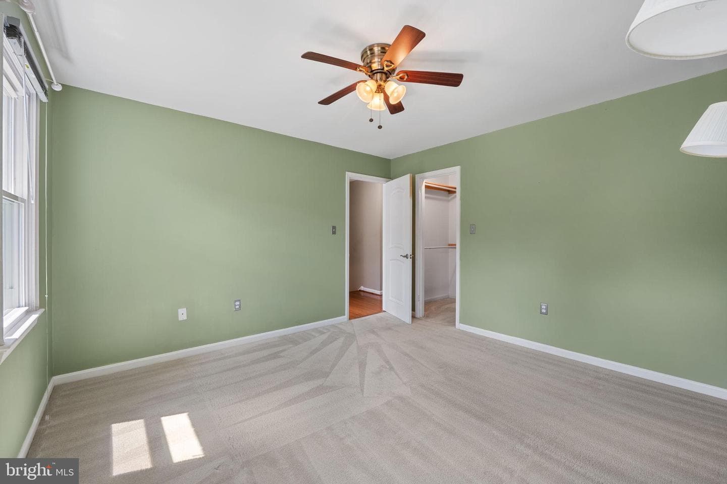5265 Ofaly Road photo 33