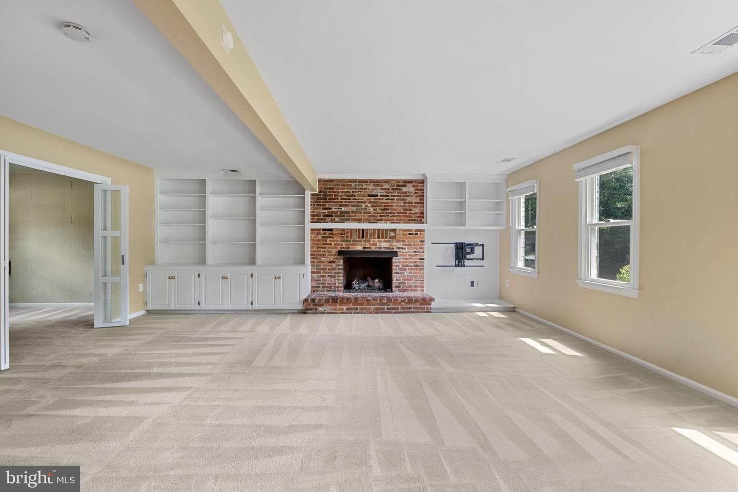 5265 Ofaly Road photo 38