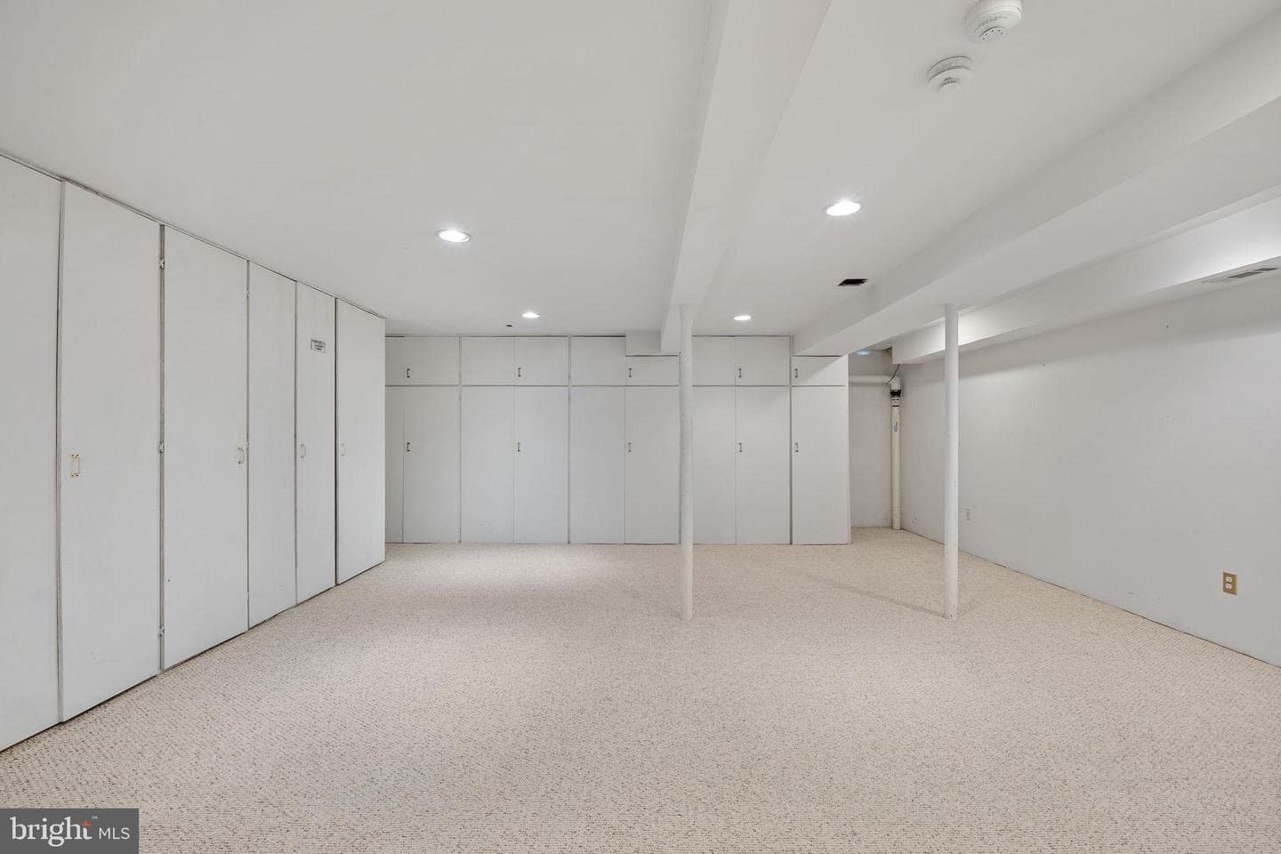 5265 Ofaly Road photo 47
