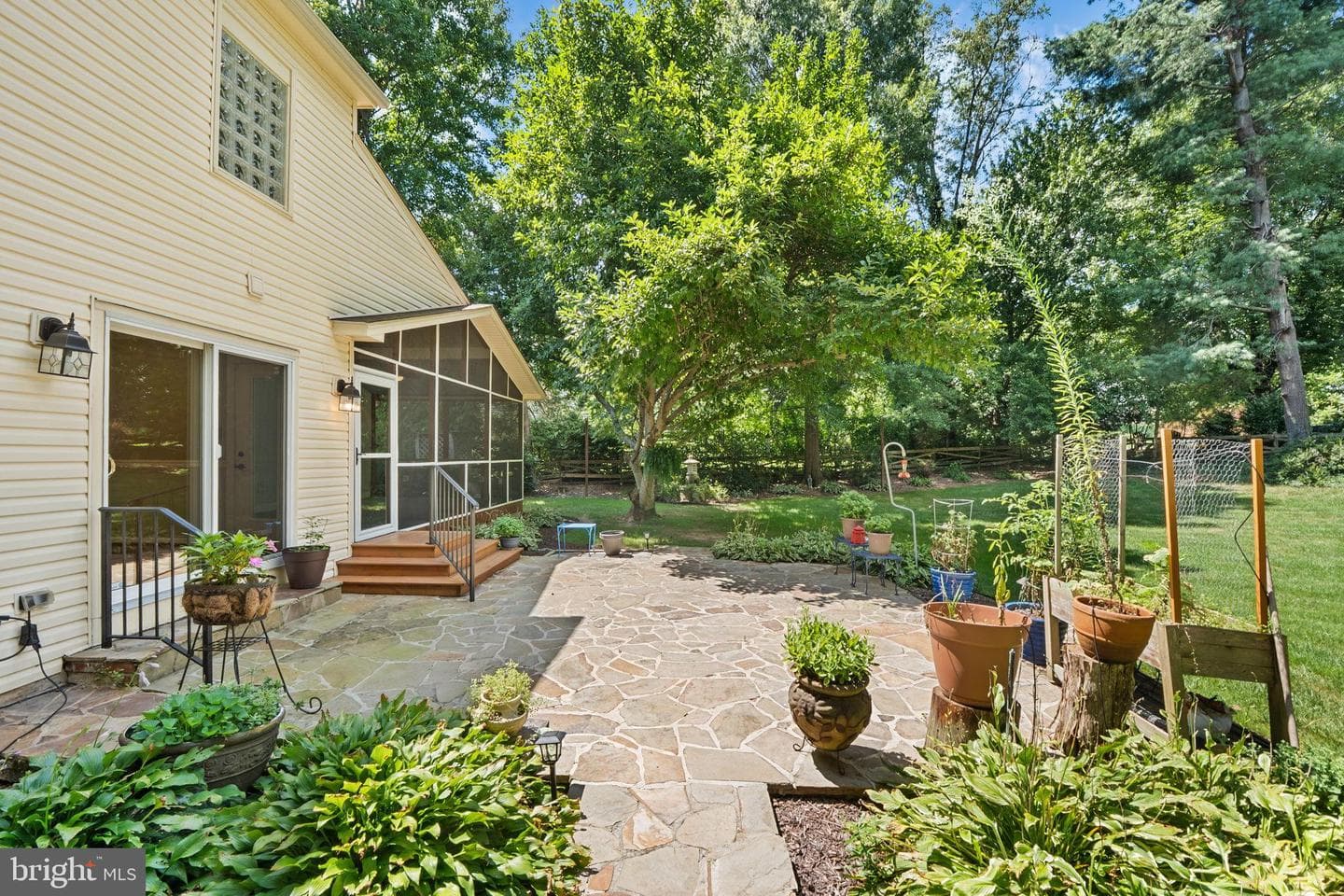 5265 Ofaly Road photo 52