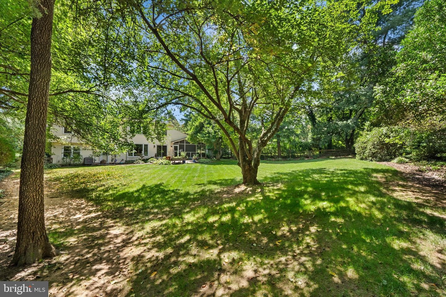 5265 Ofaly Road photo 57