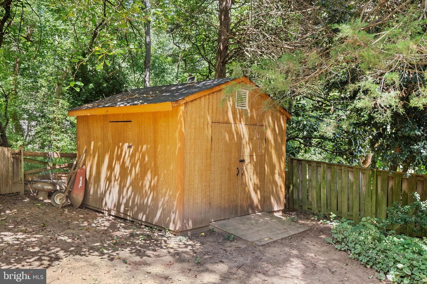 5265 Ofaly Road photo 58