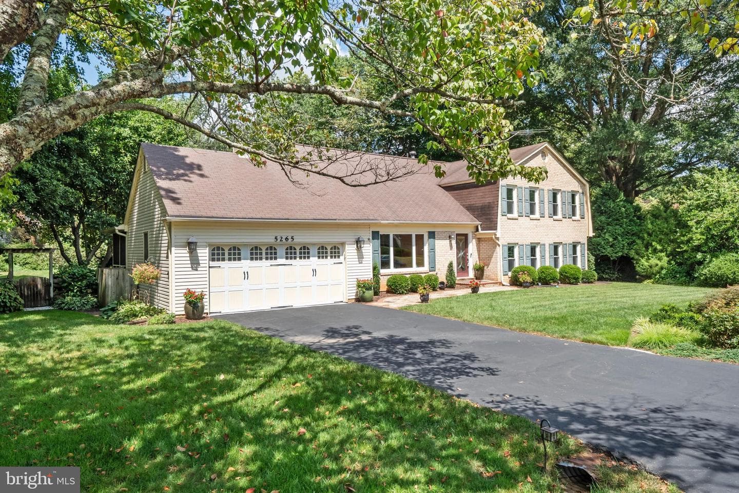 5265 Ofaly Road photo 59