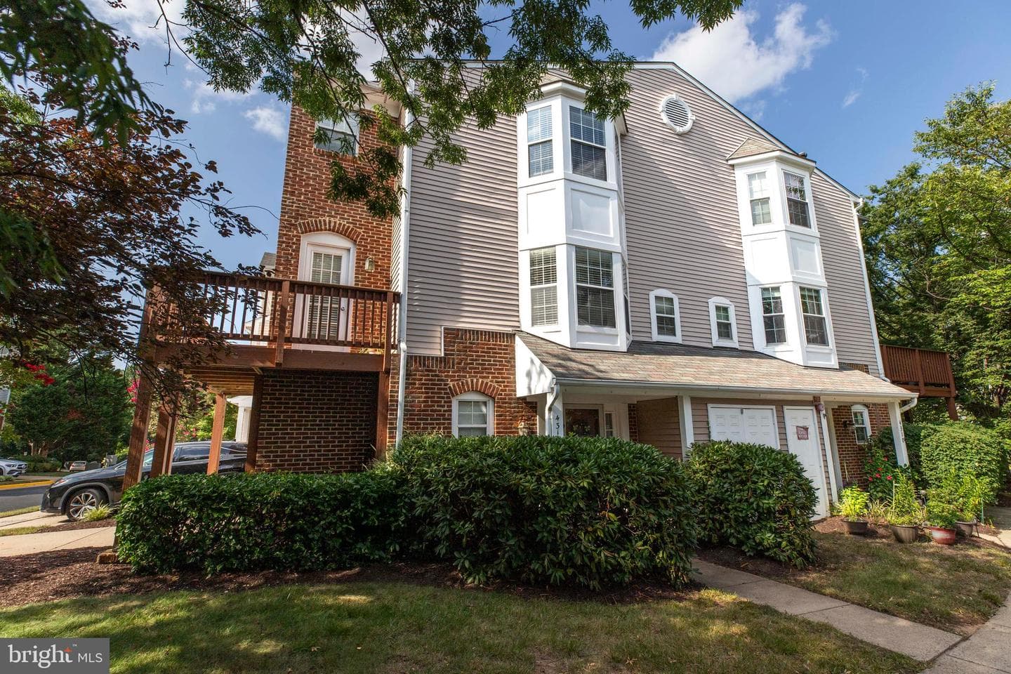 4311 Chariot Court #122 photo 2
