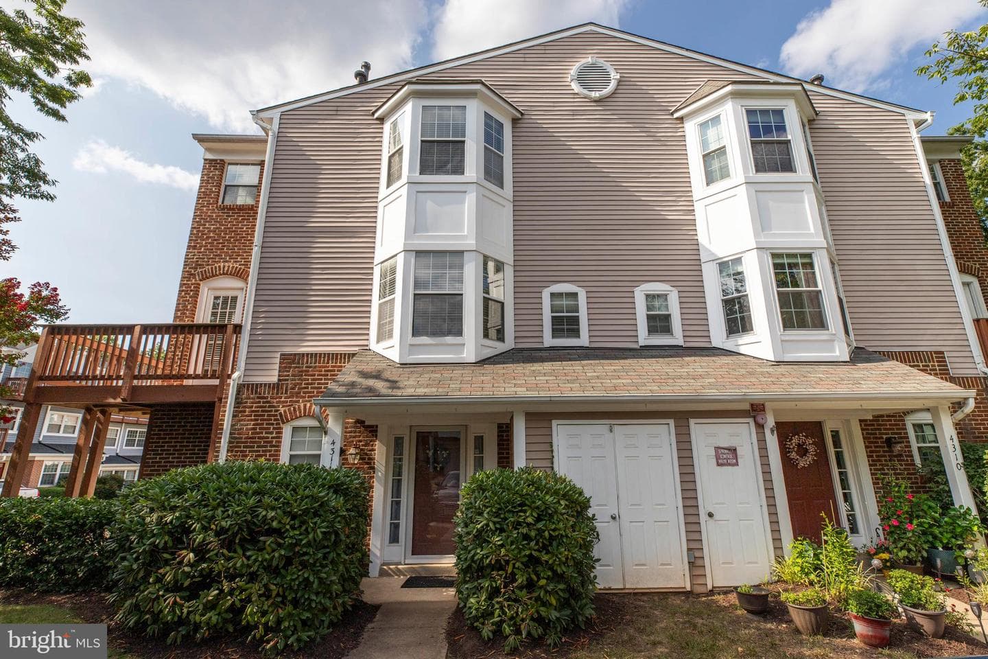 4311 Chariot Court #122 photo 3