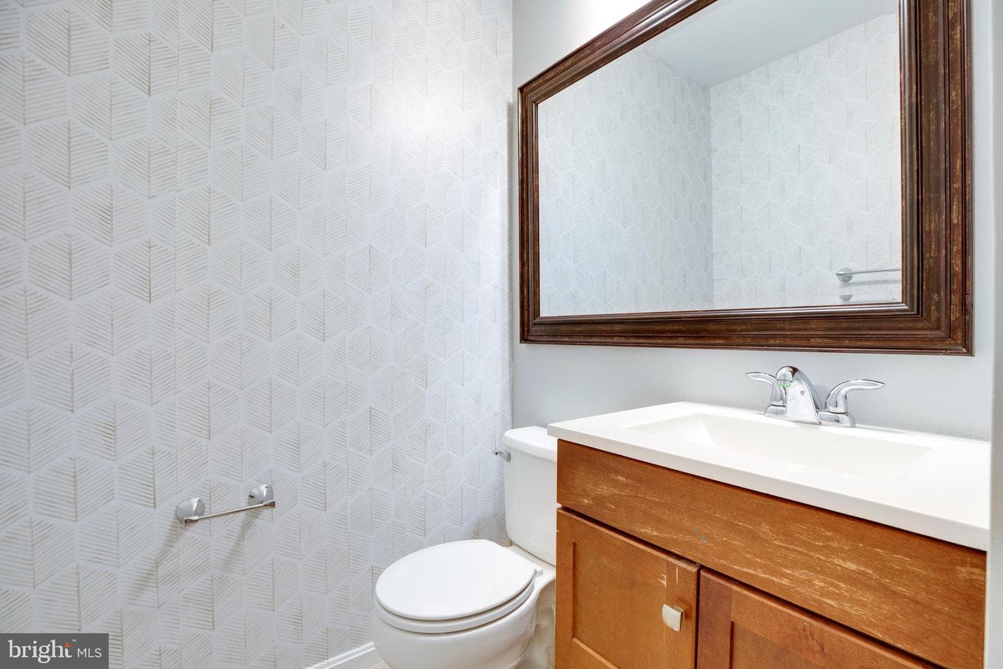 4311 Chariot Court #122 photo 34