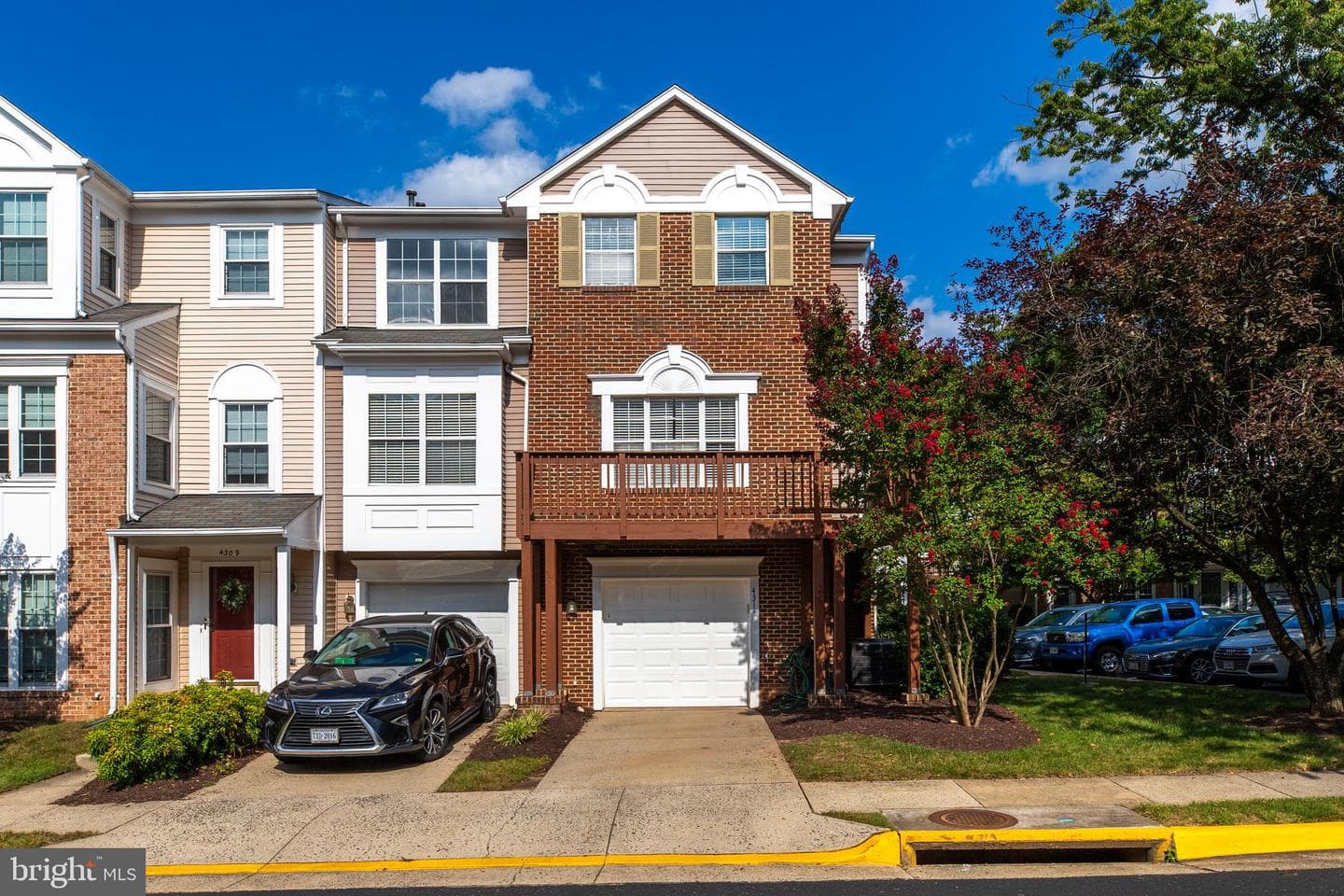 4311 Chariot Court #122 photo 4