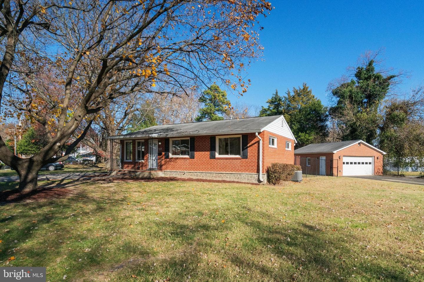 6225 Bren Mar Drive photo 22