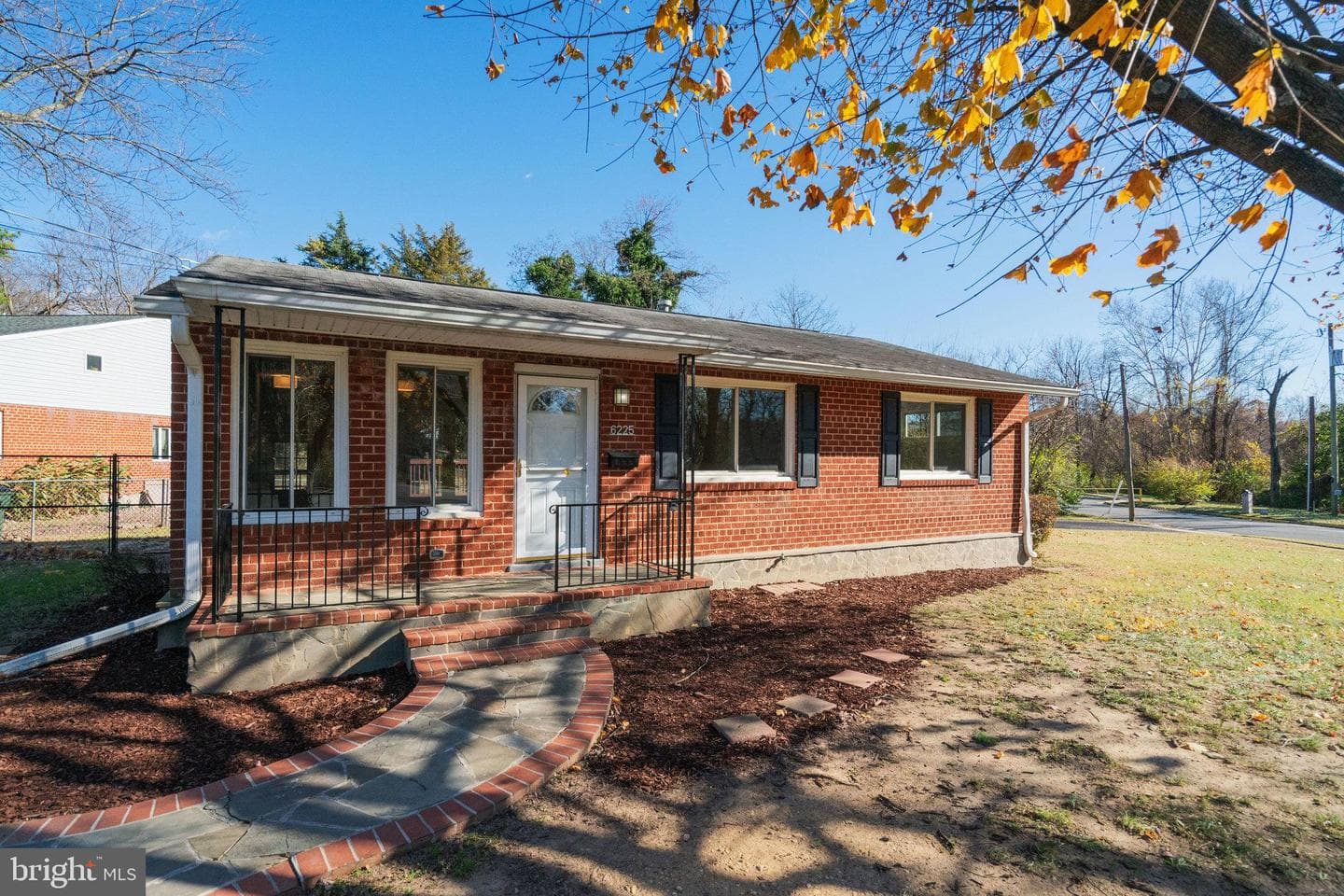 6225 Bren Mar Drive photo 23