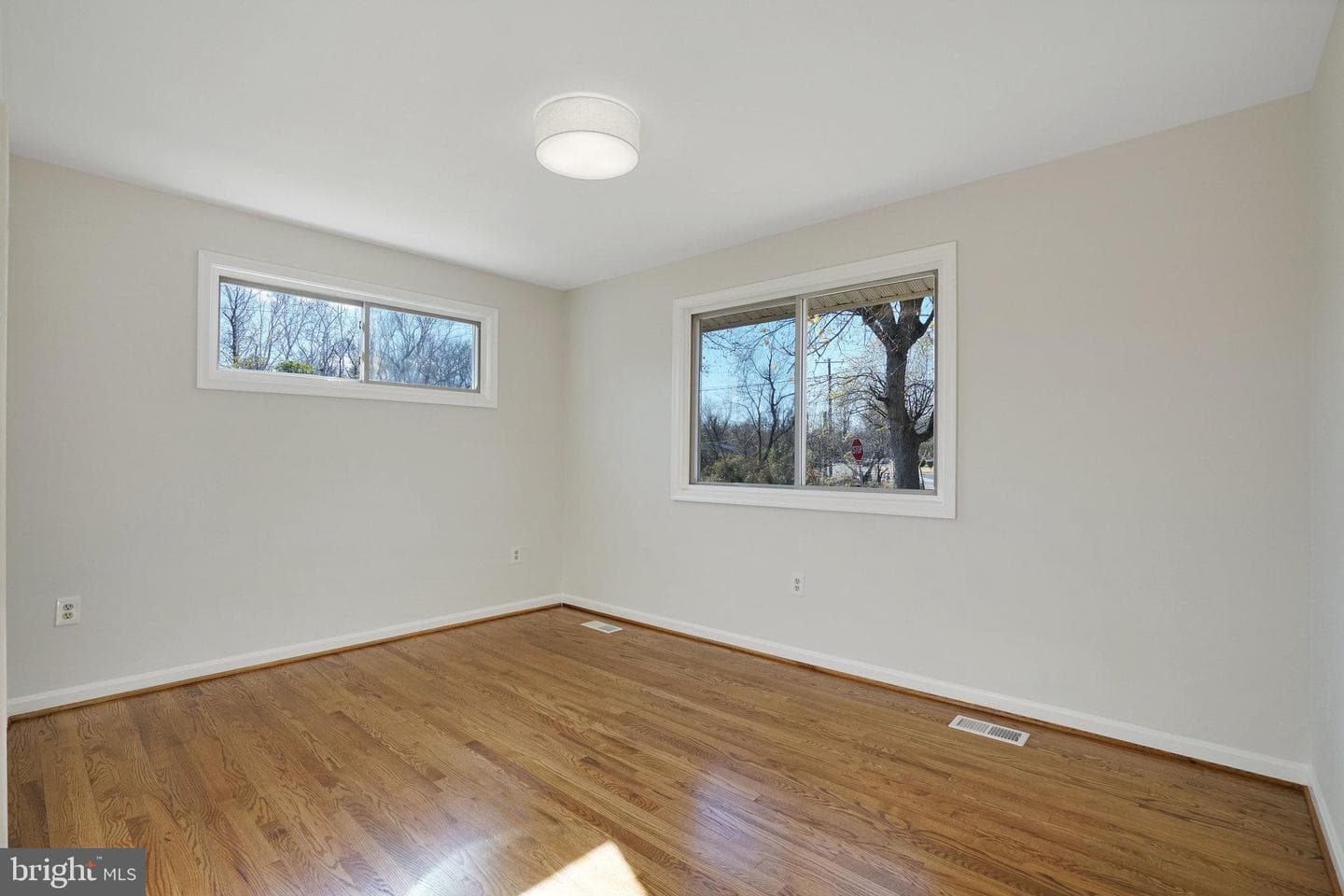 6225 Bren Mar Drive photo 9