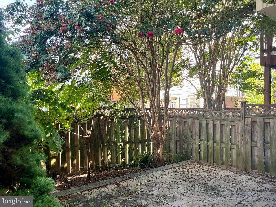 6169 Cinnamon Court photo 36