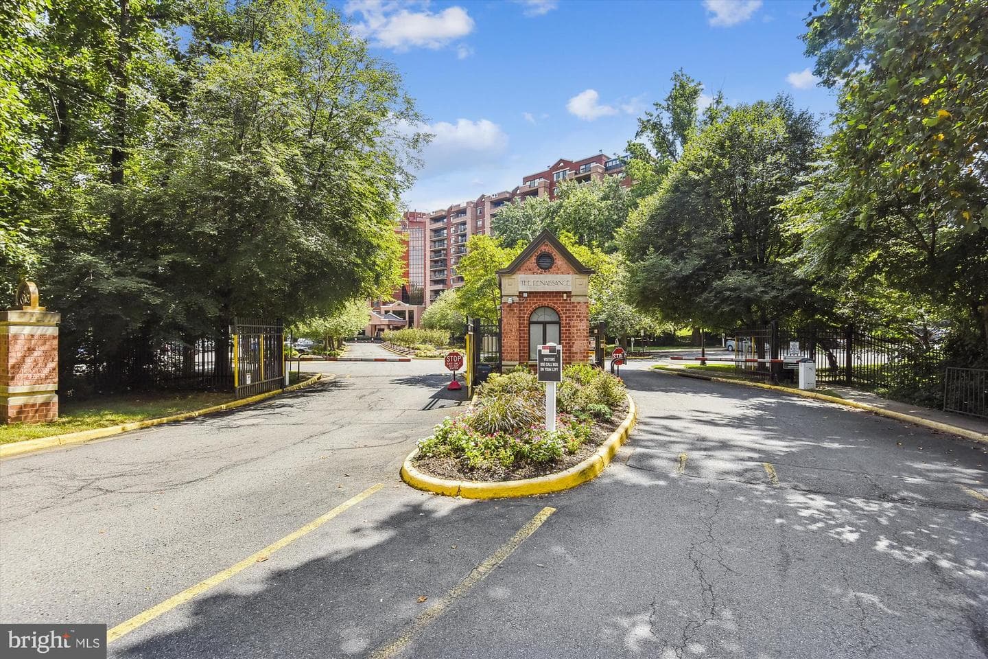 2230 George C Marshall Drive #617 photo 3