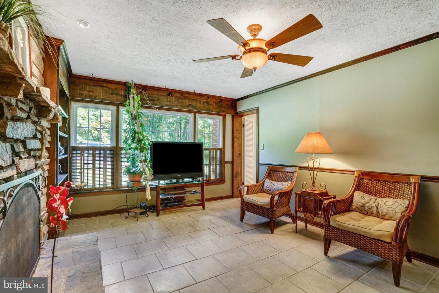6425 Montrose Street photo 24