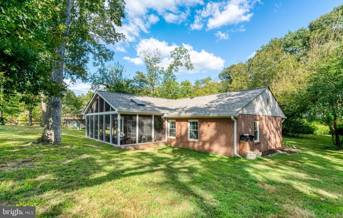 6425 Montrose Street photo 45